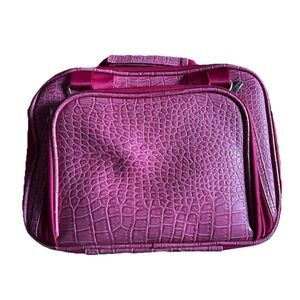 CASECROWN PINK ALLIGATOR LAPTOP CASE